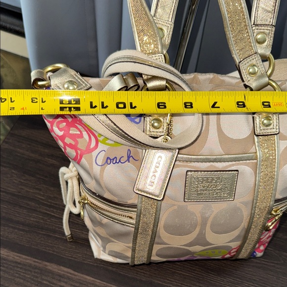 Coach Poppy Beige and Gold Women's shoulder and cross body Bag - Picture 12 of 17